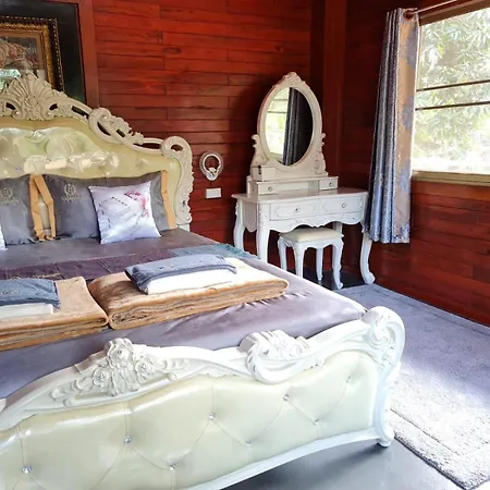 ไททำดี โฮมสเตย์ Taitam-D Homestay Ta Phraya Exterior photo